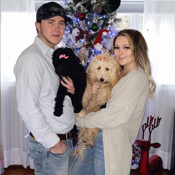 Meet your Posher, Bailee - Picture 4 of 4